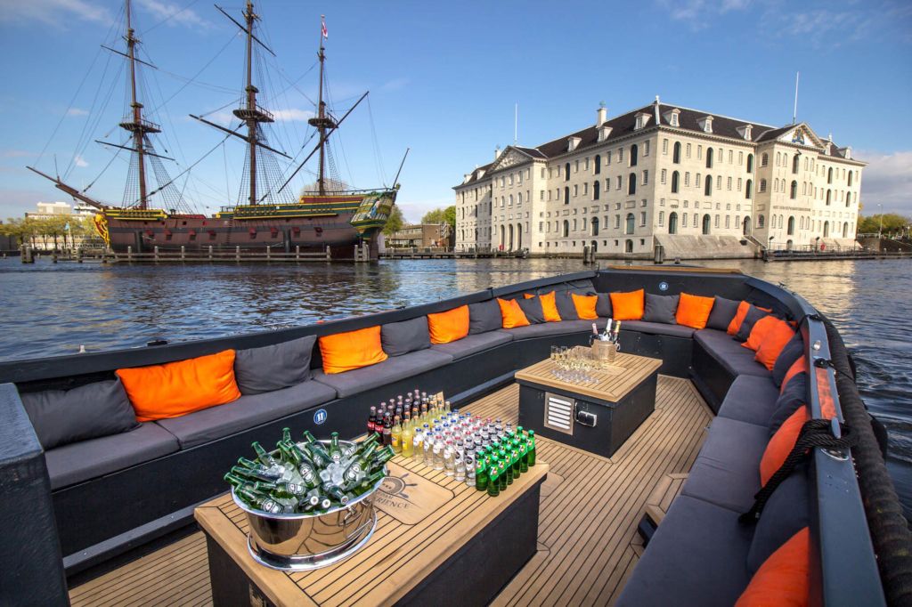 boat rental amsterdam