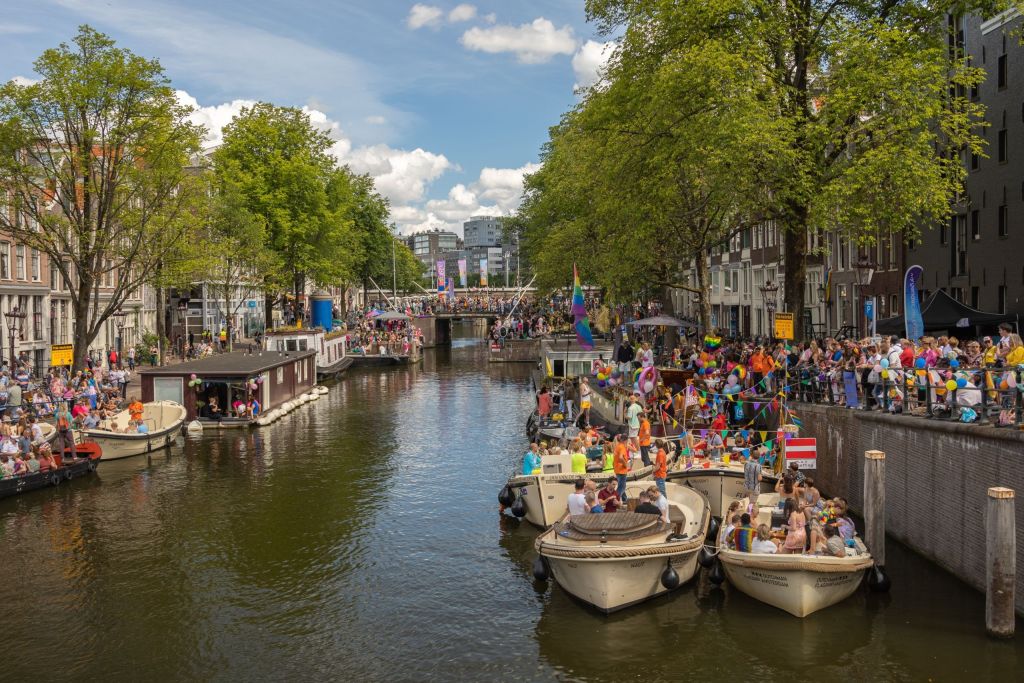 canal parade amsterdam 2024