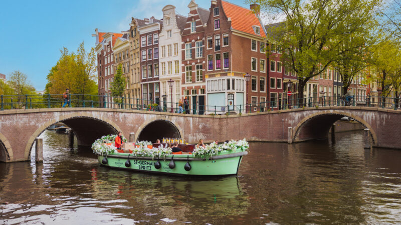 Cocktail Boot Tour Amsterdam